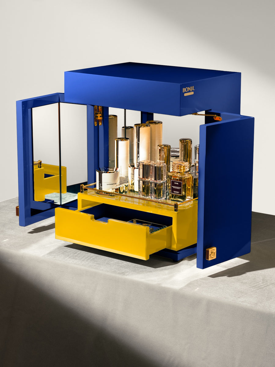 Aesthetic Alcove N°2 — La Signature Au Caviar Collection Set