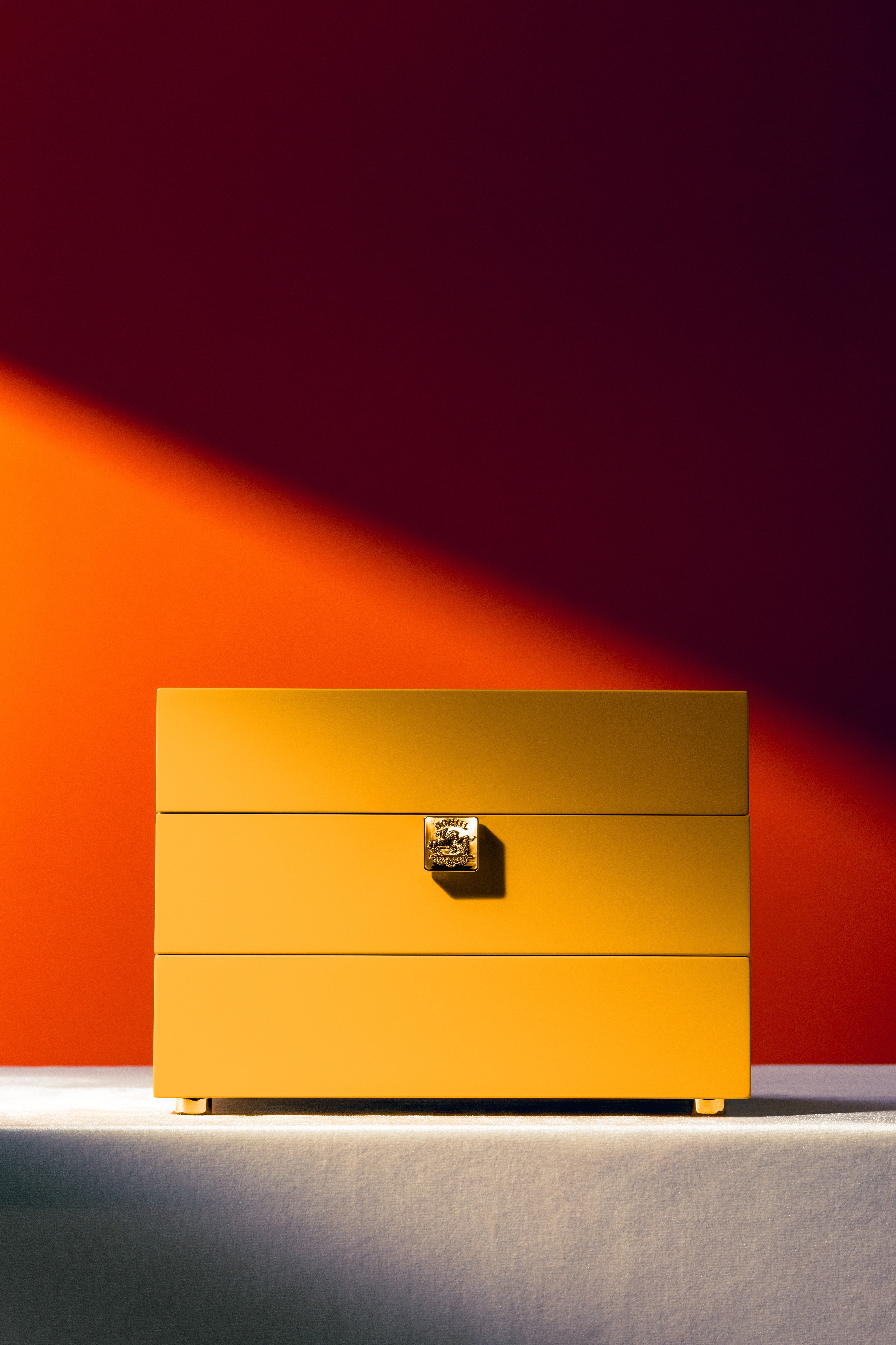 Top-Opening and Ambient Lighting