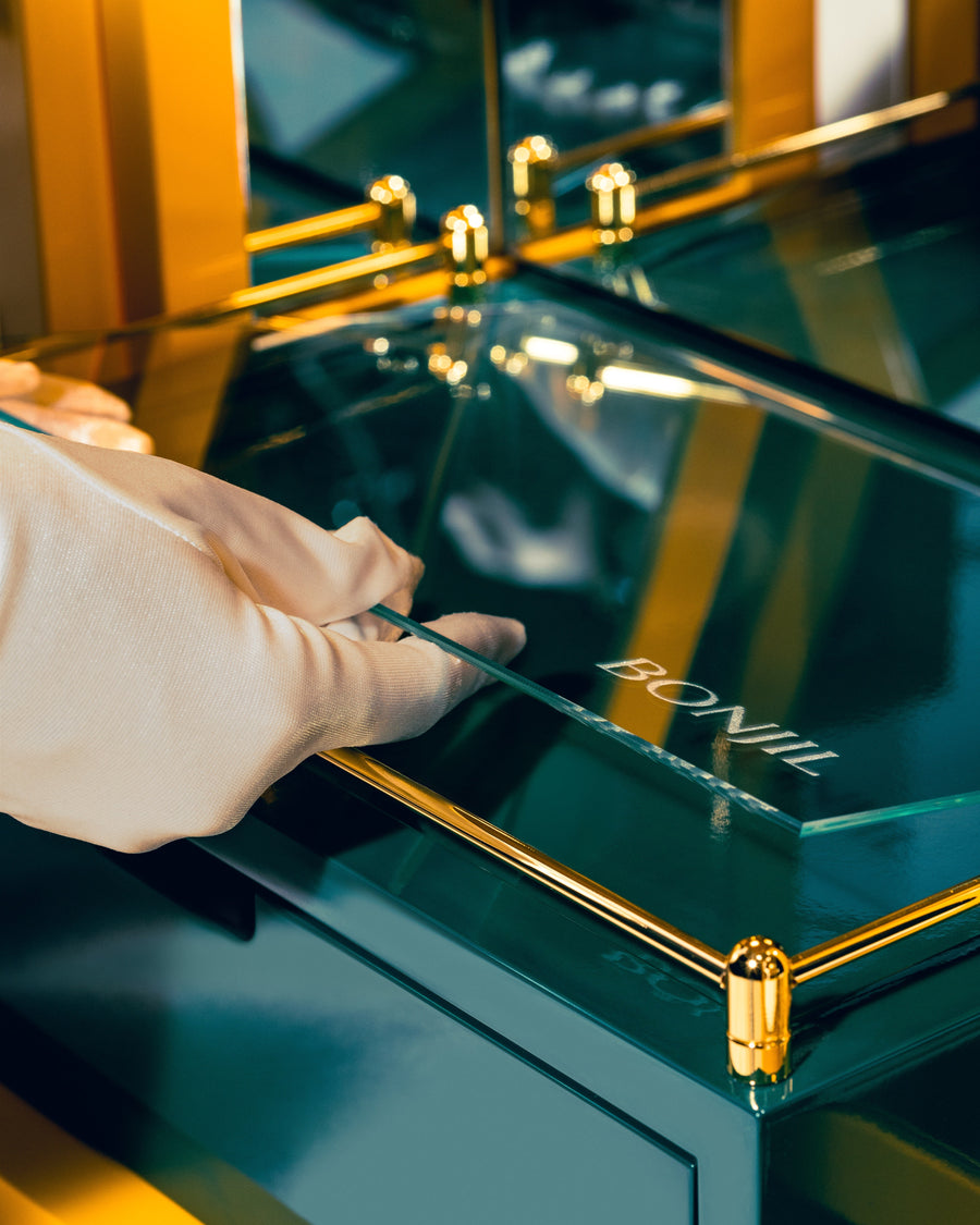 Aesthetic Alcove N°2 — Luxe Hydratation Absolue Collection Set