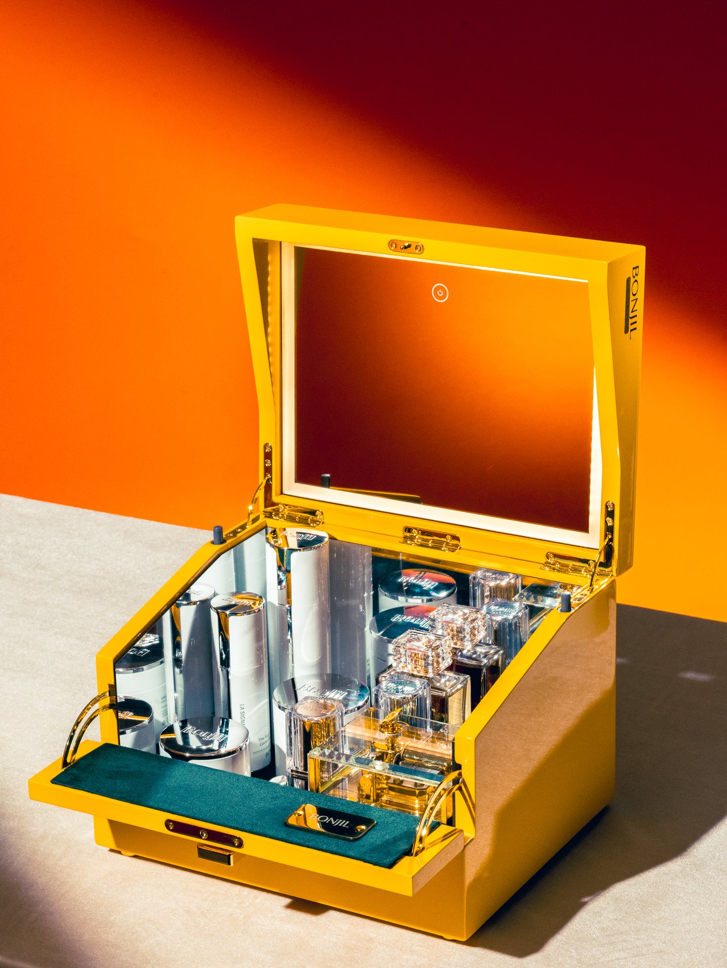 Aesthetic Alcove N°1 — La Signature Au Caviar Collection Set