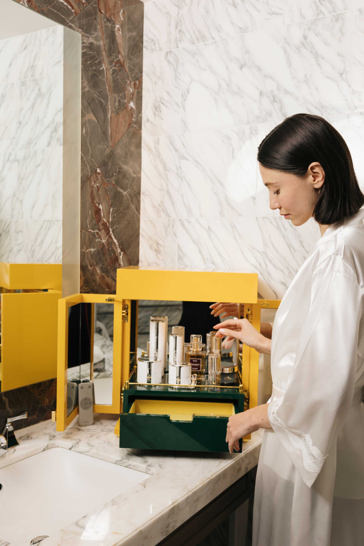 maybe a poster image about the video